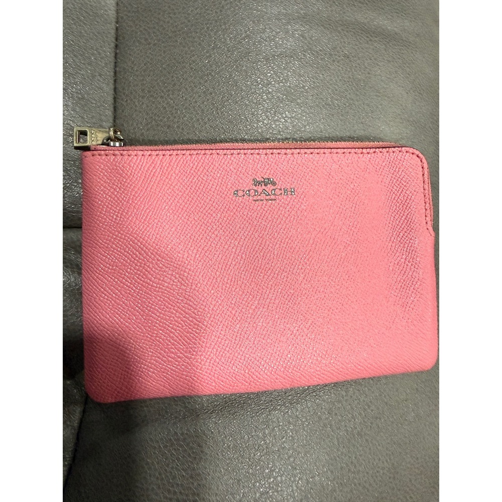 Coach Pink Crossgrain Leather Small Zip Pouch Wristlet Clutch Silver‎ Logo